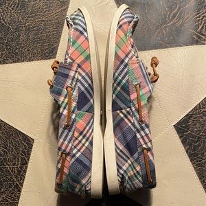 Sperry Topsider Plaid Canvas AO 2 Eye Boat Shoes. US Size 10